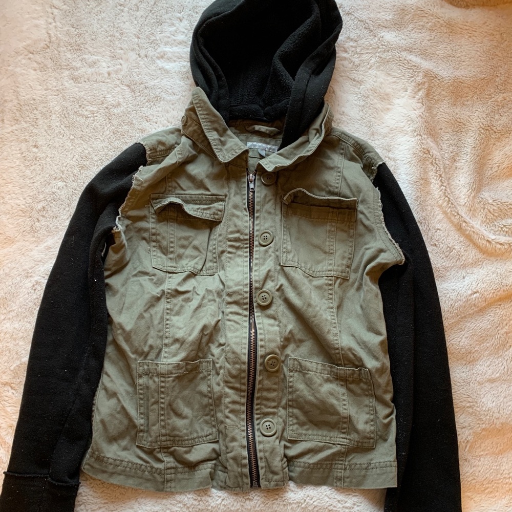 Zip-up jacket